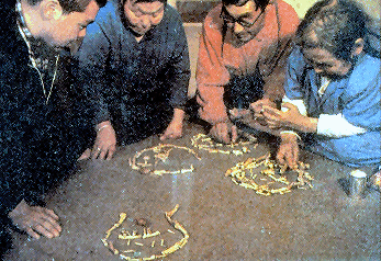 Inuit Spiel Knochenspiels
